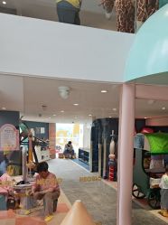 -奈尔宝家庭中心·亲子餐厅(华采天地店)