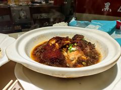 -老码头黑皮肘子锅包肉(赣水路店)