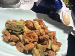 黄瓜拌油条-梅飞酒家(桑园路店)