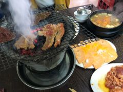 -韩风烤牛肉冷面店