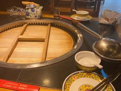 -地锅公社·现炒地锅鸡·地锅鱼·夜宵(罗锦路店)