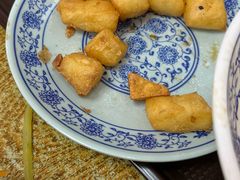 炸咯吱-门框胡同百年卤煮(新街口店)