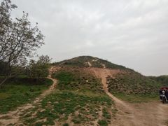 -明秦王墓遗址