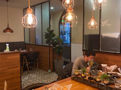 -默加东南亚美食(大宁音乐广场店)