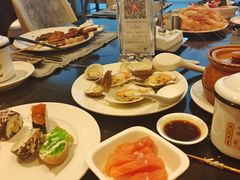 -云端西餐厅(南宁龙光那莲豪华精选酒店)