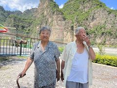 -十渡东湖港风景区