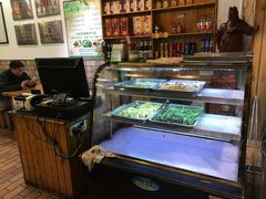自助取餐区-长青菠菜面·烧烤