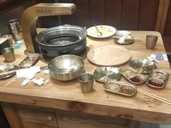 -青瓦餐厅·生鱼片·韩园烤肉(西塔店)