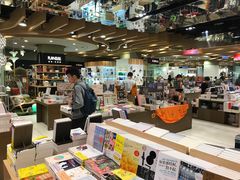 -诚品(信义店)