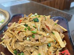笋干炒肉-朗妈私房菜(婺女州店)