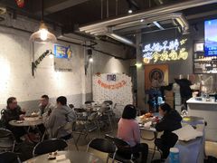 大堂-有局·成都市井烧烤·精酿啤酒(双楠店)