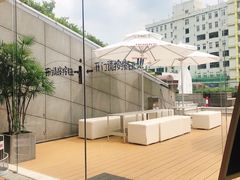 -UNI UNI(环亚凯瑟琳店)