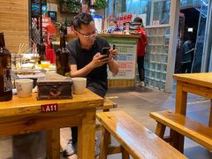 大堂-管氏翅吧(护国寺店)