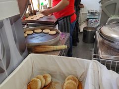 烧饼-清真喜兰老丁羊汤特色小吃