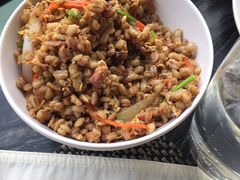 -东方红海鲜百汇(国际大厦店)