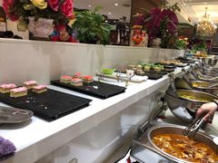 自助取餐区-泉福居酱骨头自助广场(南大街商业步行街店)