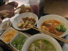 -金色印象·4K影院式足体养生(杨家坪西郊店)