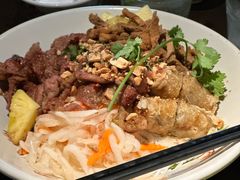 -大头虾越式风味餐厅(光明广场店)