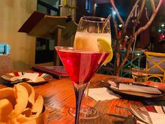 -SISTERS BAR RESTAURANT川意酒馆(嘉善老市H楼店)