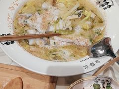 -渔语鱼酸菜鱼新川菜(来福士店)