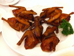 脆皮乳鸽-海逸海鲜酒家(古北店)