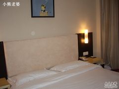 大床房-美仑皓晖酒店