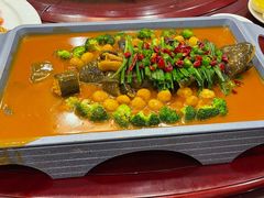 特色中华鲟-东华大酒楼(主楼店)
