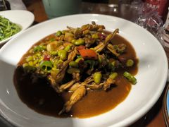 -魏铭鱼头捞饭(晋阳路店)