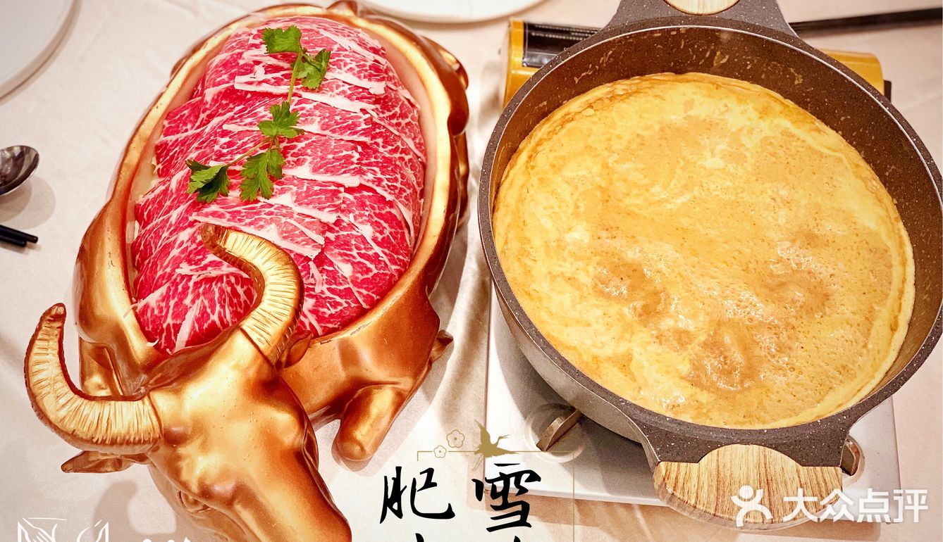 金桥一家彰显“富豪”气息的融合粤菜馆