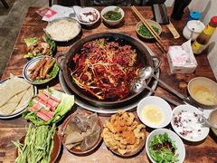 -四小区火锅·巷子里的重庆火锅(花照壁店)