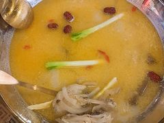 酸鸭汤鸳鸯锅-炙爱鮮貨火锅(中东砂之船店)