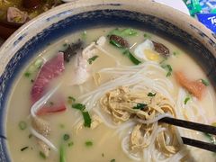 -上坐过桥米线(顺城店)