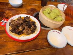 -老鼎万春卤菜(五代传承创始老店)