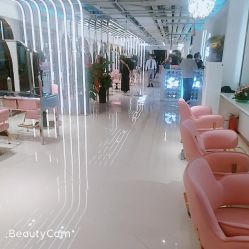 -BULB STUDIO 巴柏明星发型工作室