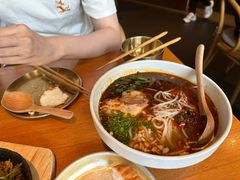 -SHAN山(前滩太古里店)