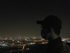 -鬼笑石后山停车场