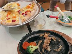 -悦荟牛排餐厅(萨尔图万达店)