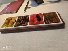 -悦融·京鲁菜·露台花园(安定门店)