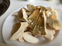 -菌之家·专业纯野生菌火锅·特色炒菌