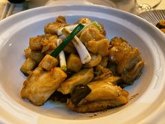 黑蒜鲍鱼焖鸡-火璽·園
