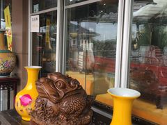 -平望服务区·停车场