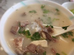 -高玛纳驴肉火烧(一世界店)