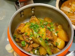 排骨压锅油豆角-小土豆北方菜馆(方庄店)