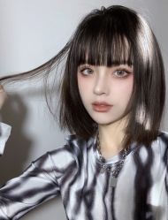 -变画·发型STUDIO