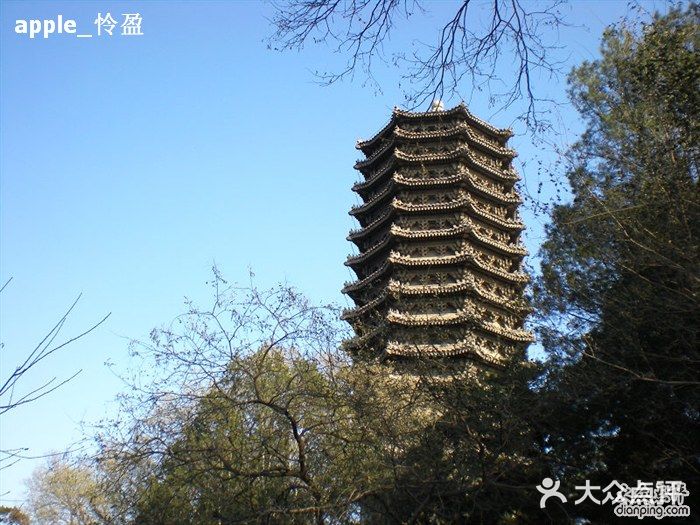 博雅塔图片