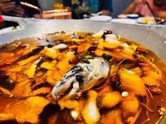 -鑫巴蜀小镇 · 水煮鱼专研店(玉桥店)