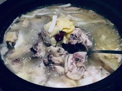 榴莲椰子鸡-百年果林椰子鸡(益田假日里店)