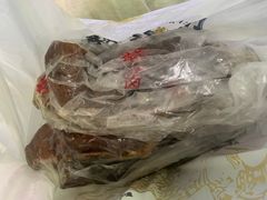-王浩儿纪六孃甜皮鸭(乐山总店)
