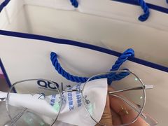 -视野联行眼镜•蔡司•依视路(温江店)