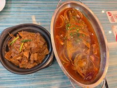 -自游人·美食一楼